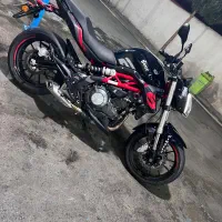 بنلی ۳۰۰ مدل ۱۴۰۱