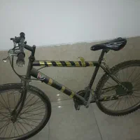 دوچرخه ۲۶ دنده ای رنگ شده