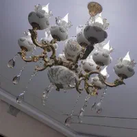 لوستر ۱۲ شاخه برنزی در حد نو