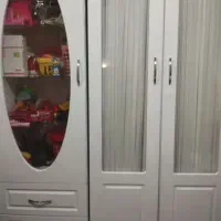 کمد لباس و ویترین