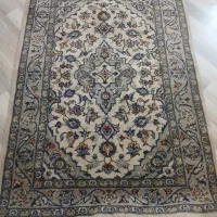 فرش دستبافت نایبن ۱/۵ در ۱ متر در حد نو و سالم