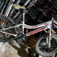 دو عدد دوچرخه ۲۰ و۲۶ در حد نو