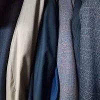 فقط کت وشلوار