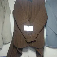 یک دست لباس شال قهوه ای