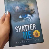 کتاب زبان اصلی shatter me
