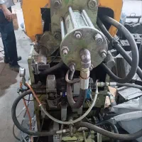 دستگاه تزریق ۲۰۰ گرمی در حال کار|ماشین‌آلات صنعتی|نیشابور, کریم آباد|دیوار