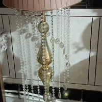 آباژور ایستاده