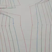 پک الگوی خیاطی بصورت لول شده حدودا بیست ودومتر