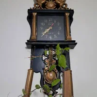 ۲ عدد ساعت دیواری