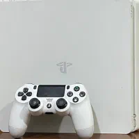 Ps4 سفید