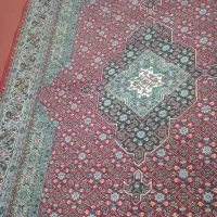 دو عدد فرش ۶متری و یک عدد کناره