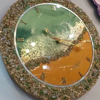 ساعت دیواری سبز و نارنجی|ساعت دیواری و تزئینی|تهران, مجیدیه|دیوار