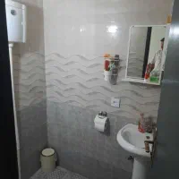 ۸۵ متر قولنامه ای طبقه سوم رو|فروش آپارتمان|بهارستان, |دیوار