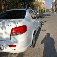 رانا پلاس ۴۰۱ درحدبالوازم|خودرو سواری و وانت|قم, شهرک فاطمیه|دیوار