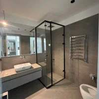 ۱۷۰متری ویو ابدی + پنجره قدی تراس قابل چیدمان