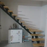 پله مدرن با چوب و فلز|خدمات پیشه و مهارت|قزوین, |دیوار
