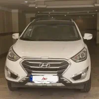 توسان IX35   وارداتی مدل 2015 سفید