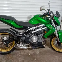 بنلی ۳۰۰ ایتالیایی تنه نقره ای