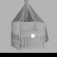 تخت خواب کنارمادر