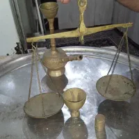 ترازو و قیلیون قدیمی برنج