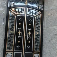 نقاشی ساختمان یگانه