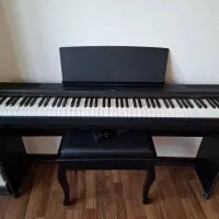 پیانو یاماها p125
