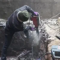 تخریب ساختمان باکارگران کاربلد