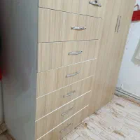 جای لباس ۷کشو تمیز و در حد نو با جای پتو بالشت