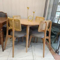 میز غذاخوری چوبی 6نفره مینی‌مال مدل ماهواره ایی