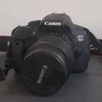 دوربین عکاسی canon 700D