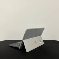 سرفیس پرو ۶ مشابه آکبند. Surface pro 6