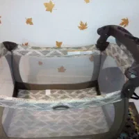 تخت نوزاد graco|تخت و سرویس خواب|ساری, |دیوار