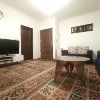 هم خونه مادر