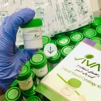 کار در کارخانه تولید لوازم پزشکی