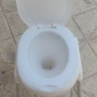 صندلی توالت فرهنگی