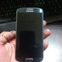 تاچ و ال سی دی S4