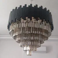 لوستر و آویز هرمی