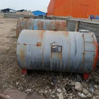 سه عدد مخزن و تانکر فلزی|ماشینآلات صنعتی|شیراز, گچی|دیوار