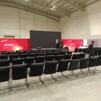 صدابردار و نورپردازی