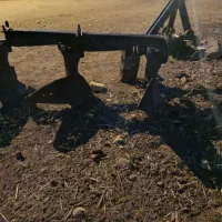 گاوآهن رومانی بسیار تمیز|ماشین‌آلات صنعتی|ویسیان, |دیوار