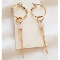 گوشواره حلقه ای آویزدار مدل رز گلد