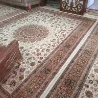 ساعت بسیار زیبا و گرد و سه تخته فرش نه متری|ساعت|مشهد, مصلی (کارمندان اول)|دیوار