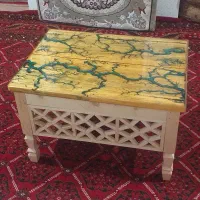 میز عسلی چوب و رزین