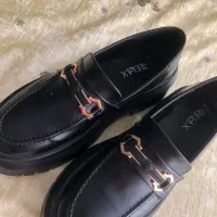 کفش نو|کیف، کفش، کمربند|تربت‌حیدریه, مظفریه|دیوار