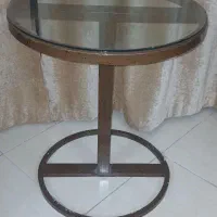 میز آهنی گرد|میز و صندلی غذاخوری|مشهد, کوی المهدی|دیوار