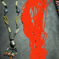 گردنی قدیمی همش سنگ اصلی و باارزش