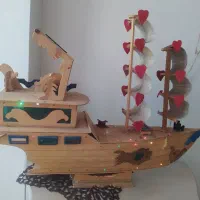 کشتی چوبی بزرگ