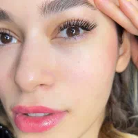 خدمات تخصصی مژه و ابرو