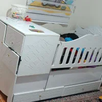 تخت و کمد بچه و صندلی بچه یا صندلی کودک|تخت و صندلی بچه|کرمانشاه, |دیوار