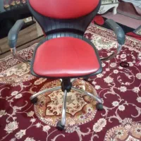 صندلی جک دار درحد نو ...